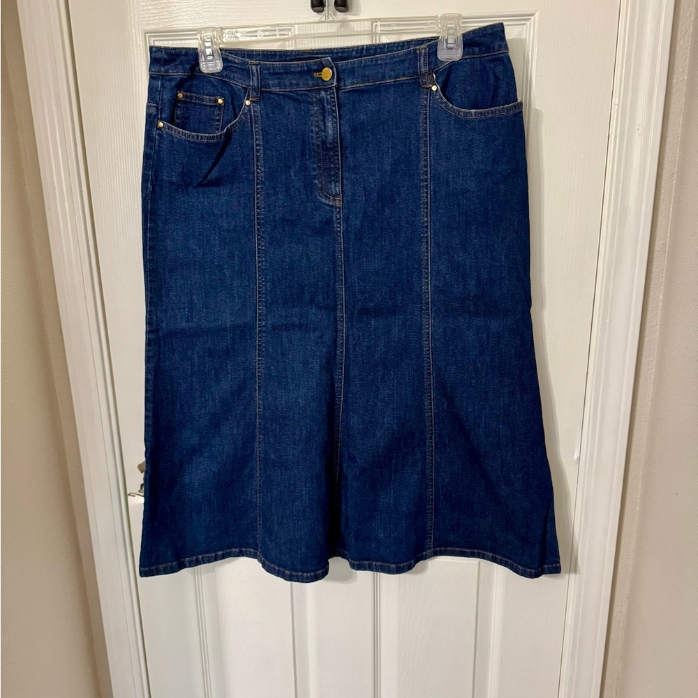 Jones New York Women's Denim A- Line Skirt Size 16